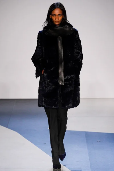 Look 19